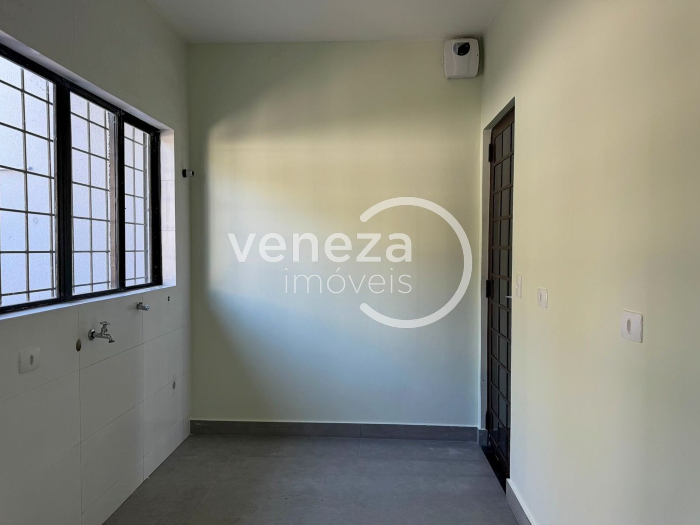 Casa Comercial para locação no bairro Portal de Versalhes de Londrina - Foto 21