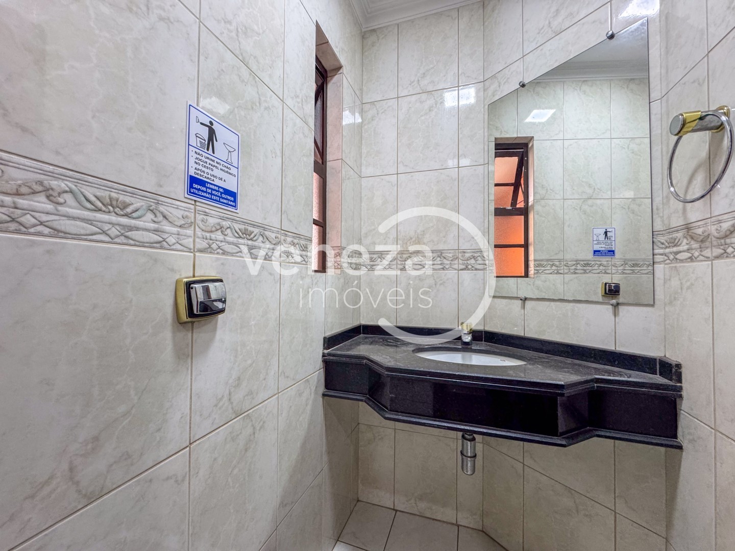 Casa Comercial para locação no bairro Portal de Versalhes de Londrina - Foto 38