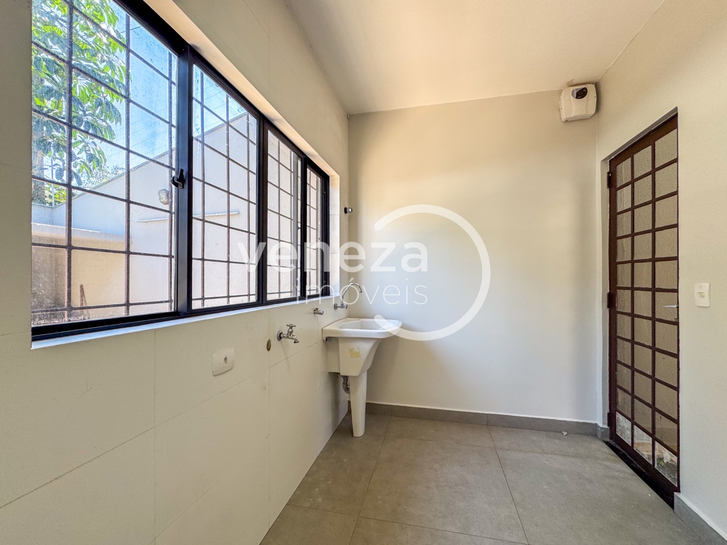 Casa Comercial para locação no bairro Portal de Versalhes de Londrina - Foto 33