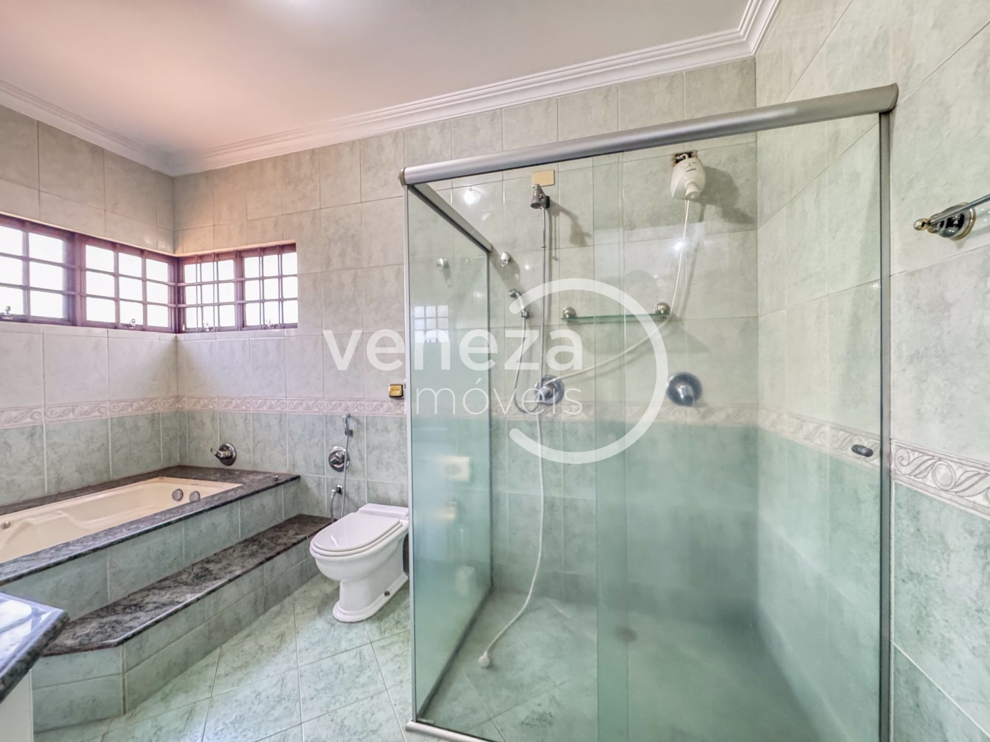 Casa Comercial para locação no bairro Portal de Versalhes de Londrina - Foto 20