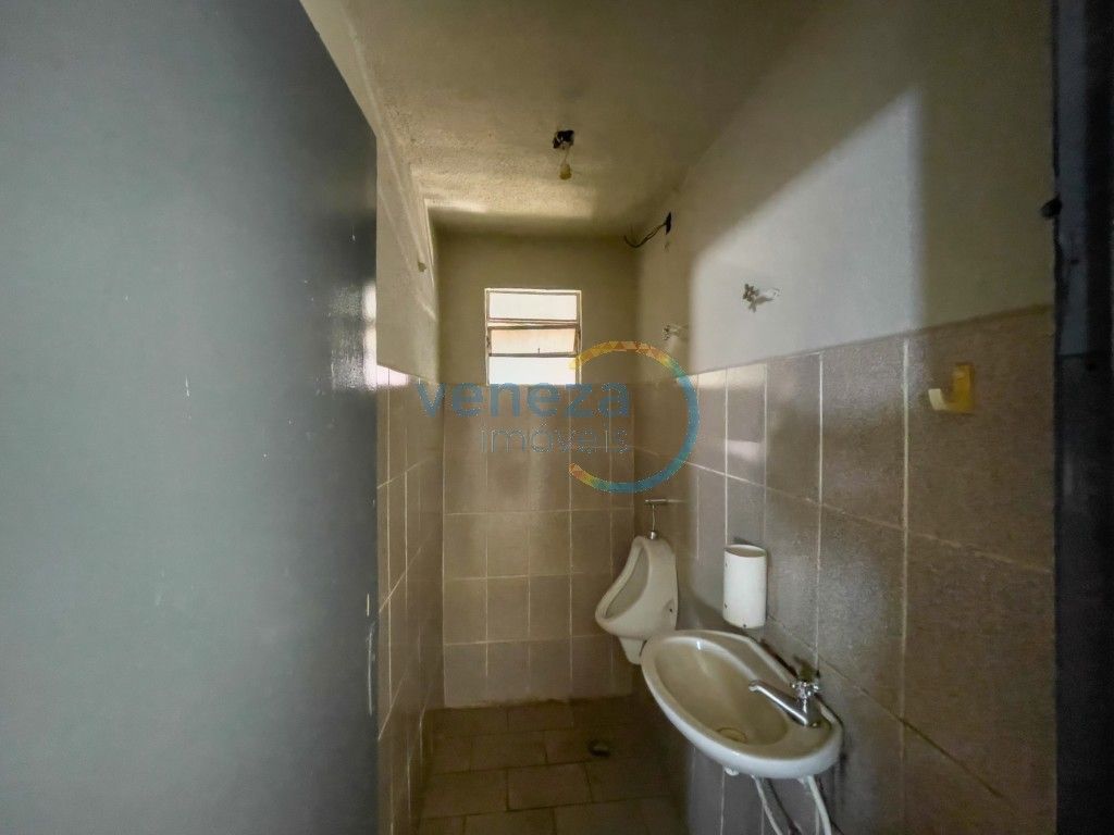 Barracão para locação no bairro Jardim Palmares de Londrina - Foto 15