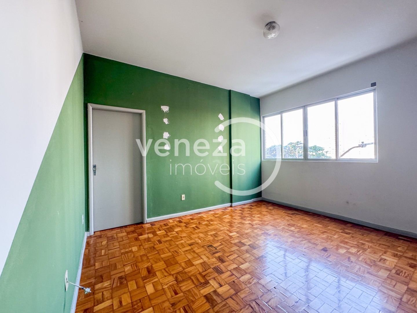 Apartamento para locacao no Centro em Londrina com 93m² por R$ 1.450  - Foto 3