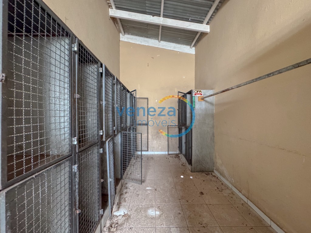 Salão-loja para locação no bairro Centro de Londrina - Foto 27