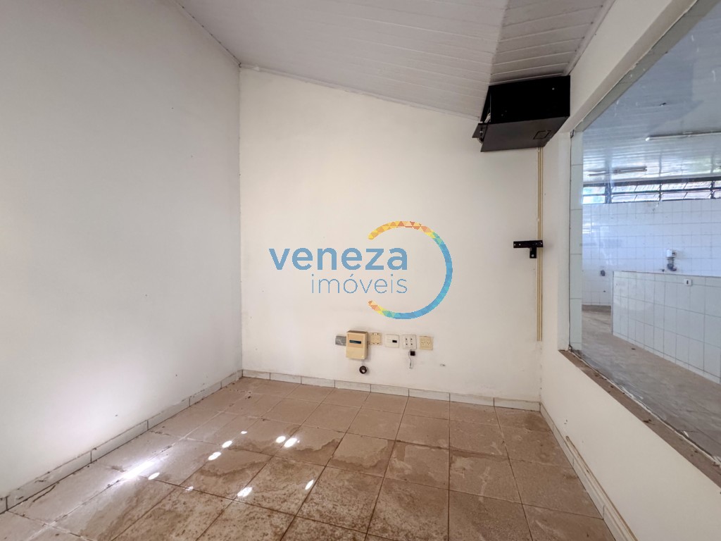Salão-loja para locação no bairro Centro de Londrina - Foto 28