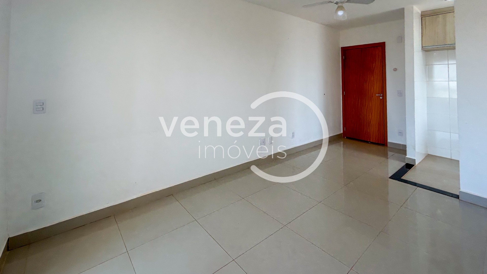 Apartamento para locação no bairro Cidade Industrial 2 de Londrina - Foto 4