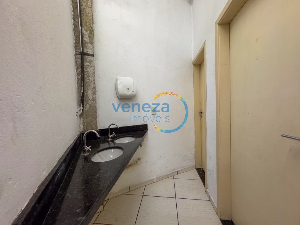 Barracão para locação no bairro Portuguesa de Londrina - Foto 17
