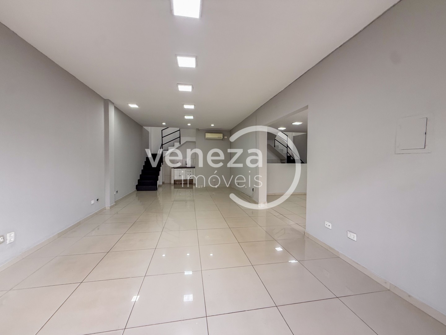 Salão-loja para locacao no Centro em Londrina com 160m² por R$ 3.200  - Foto 2