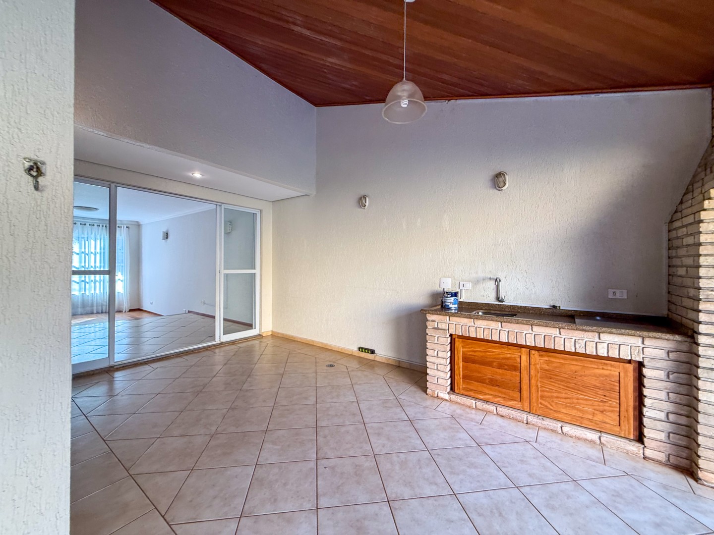 Casa Residencial para locação no bairro Parque Residencial Alcant de Londrina - Foto 49