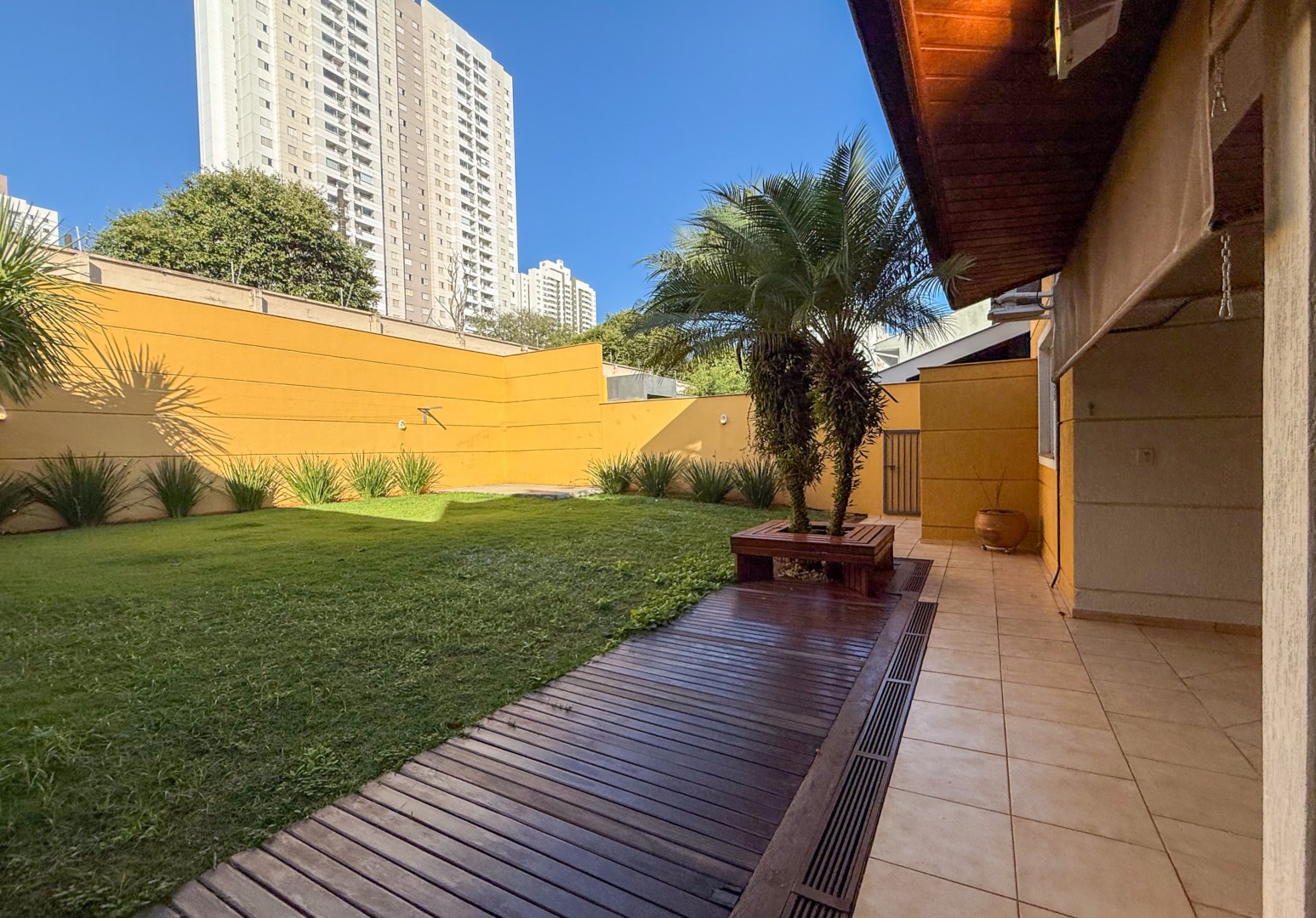 Casa Residencial para locação no bairro Parque Residencial Alcant de Londrina - Foto 47
