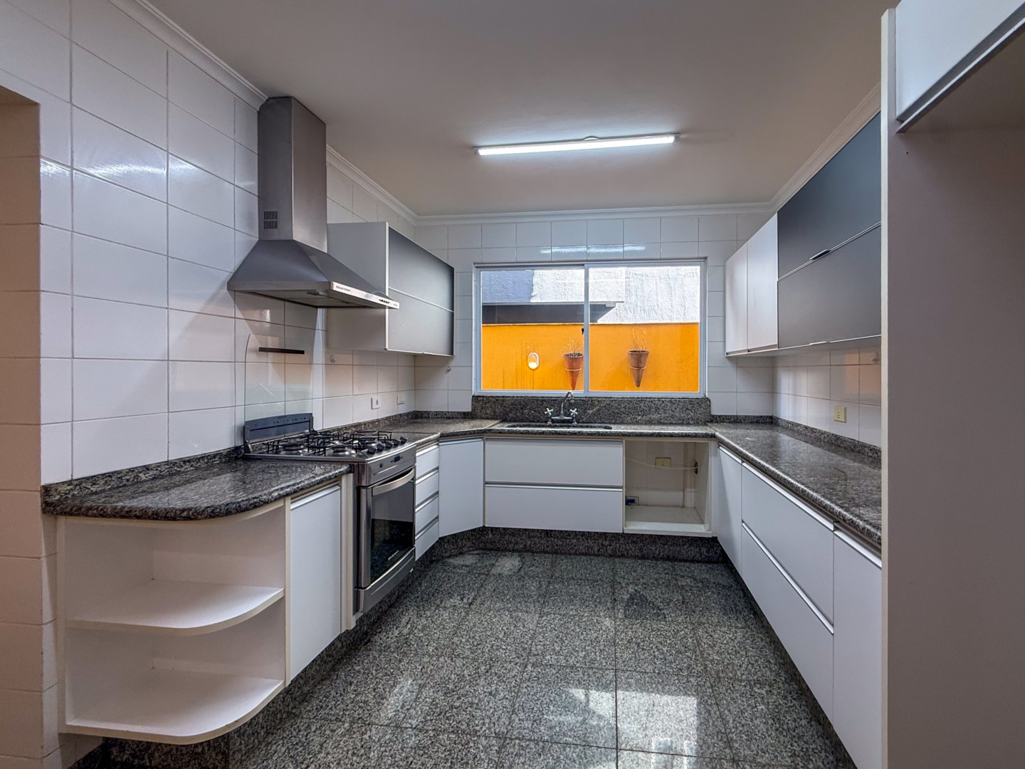 Casa Residencial para locação no bairro Parque Residencial Alcant de Londrina - Foto 33