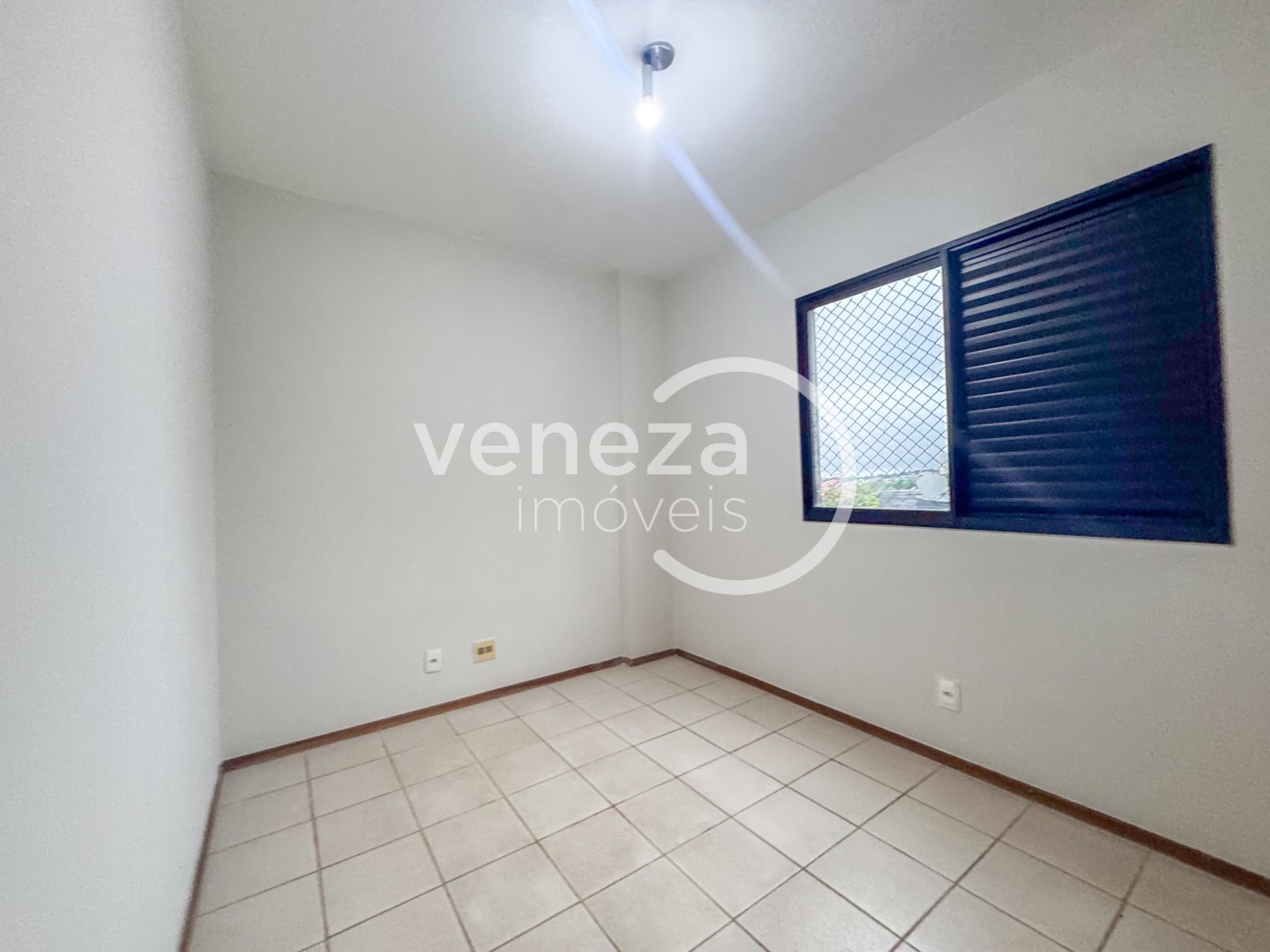 Apartamento para locação no bairro Gleba Palhano de Londrina - Foto 13