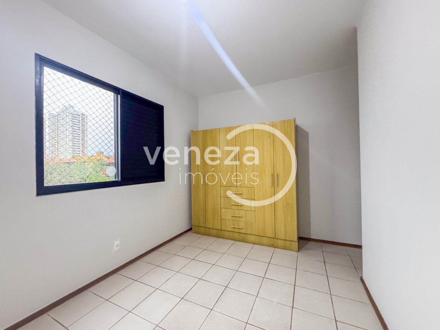 Apartamento para locação no bairro Gleba Palhano de Londrina - Foto 14