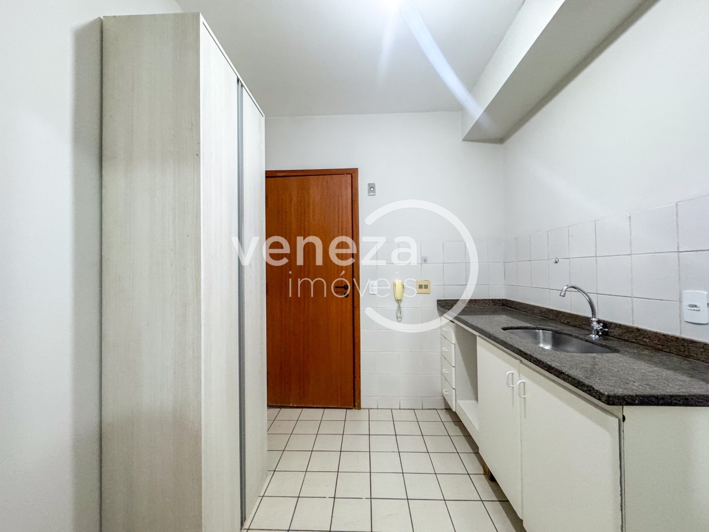 Apartamento para locação no bairro Gleba Palhano de Londrina - Foto 19