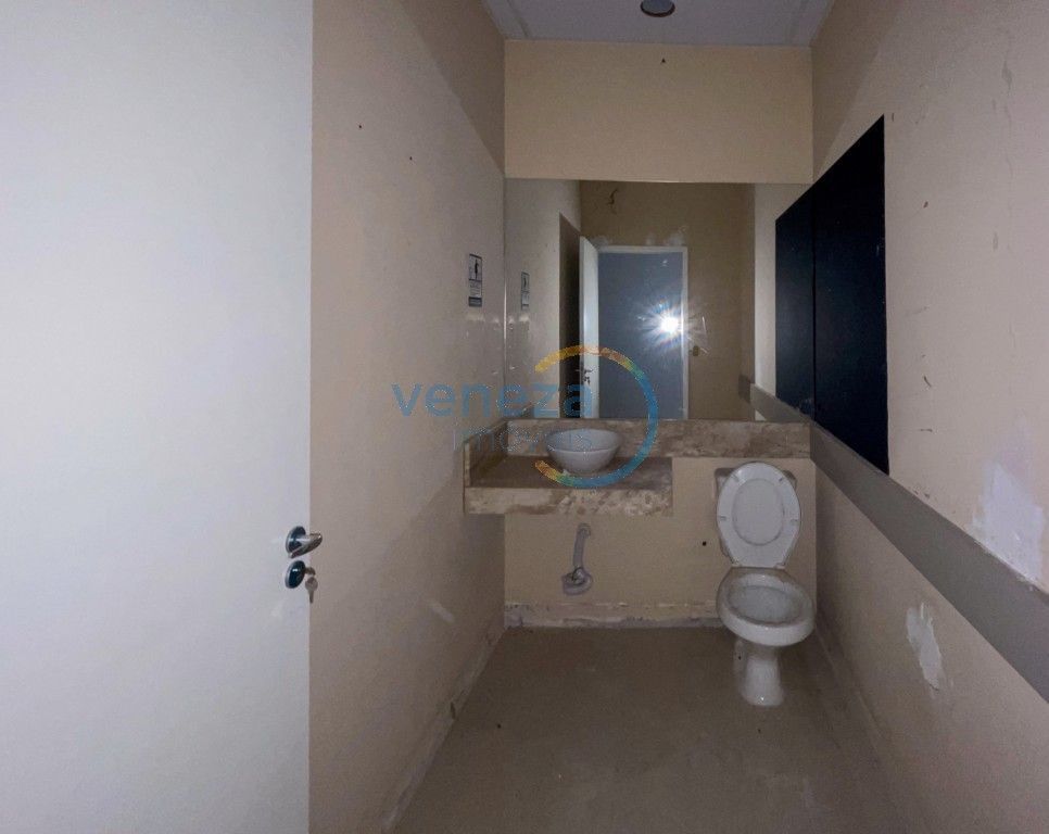 Salão-loja para locação no bairro Centro de Londrina - Foto 10