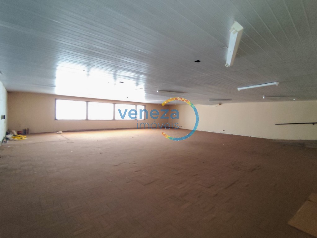 Salão-loja para locação no bairro Centro de Londrina - Foto 24
