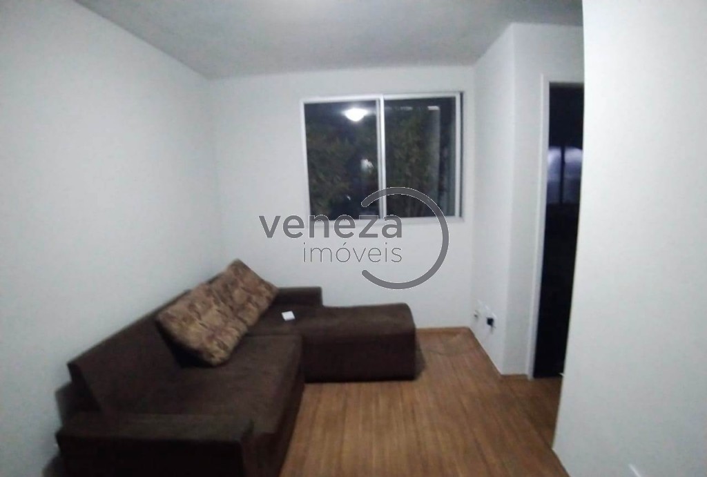 Apartamento para venda no Vale dos Tucanos em Londrina com 37m² por R$ 120.000,00