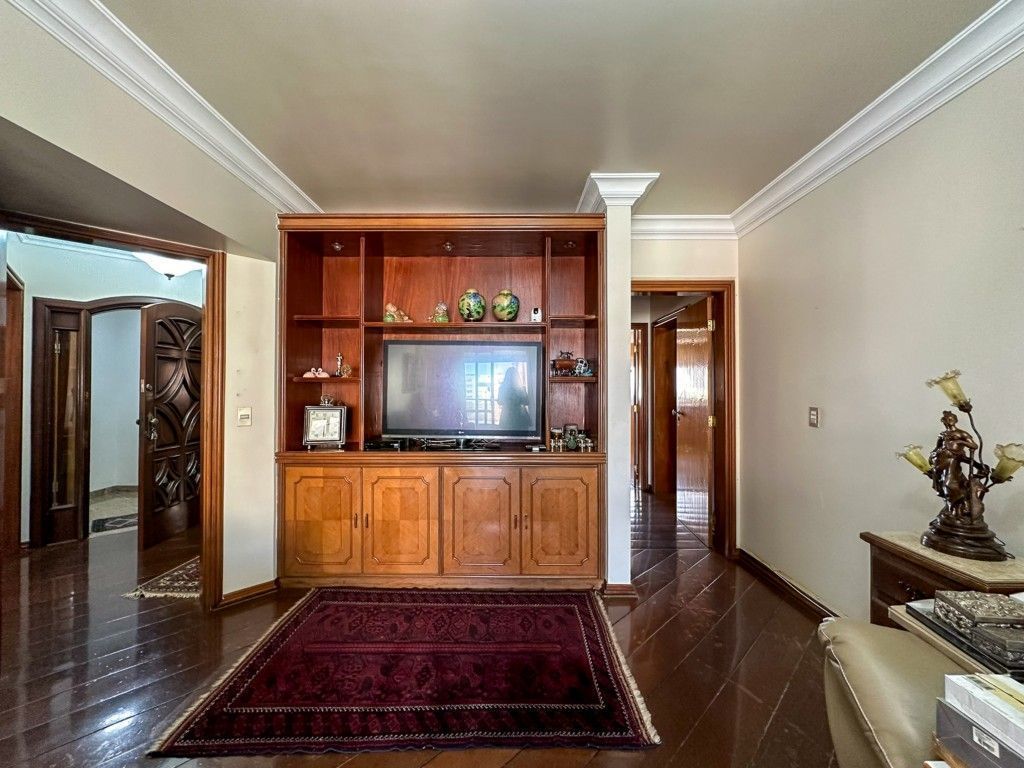 Apartamento para locacao no Centro em Londrina com 524m² por R$ 6.200,00 - Foto 2