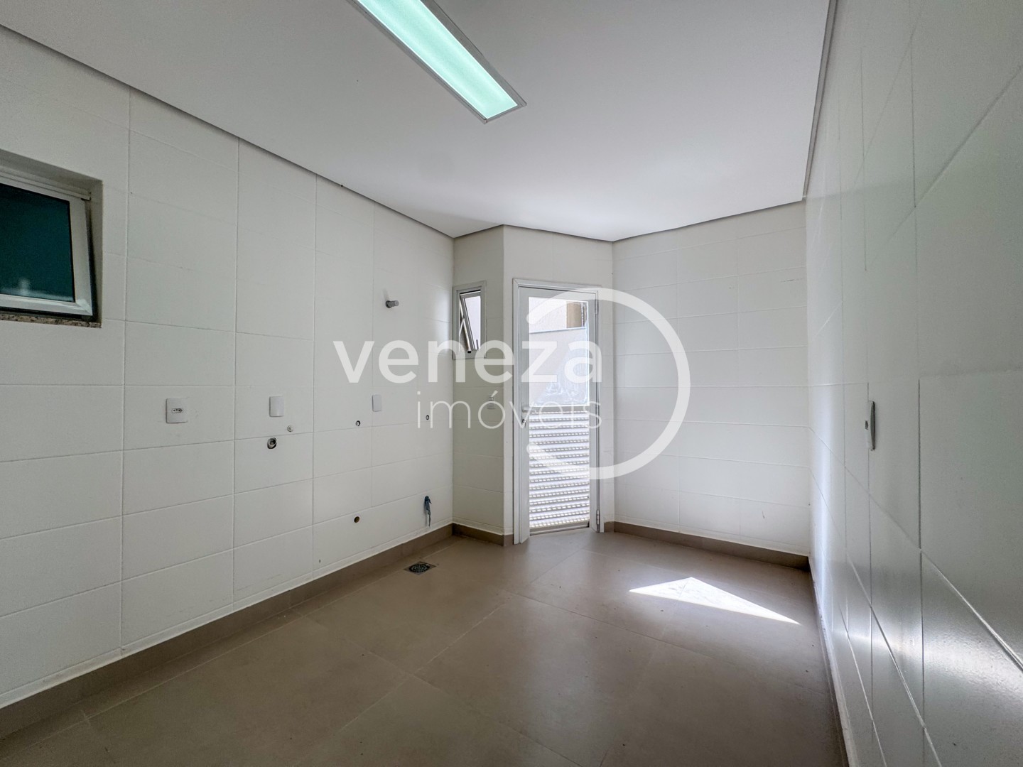 Casa Residencial para locação no bairro Gleba Palhano de Londrina - Foto 29