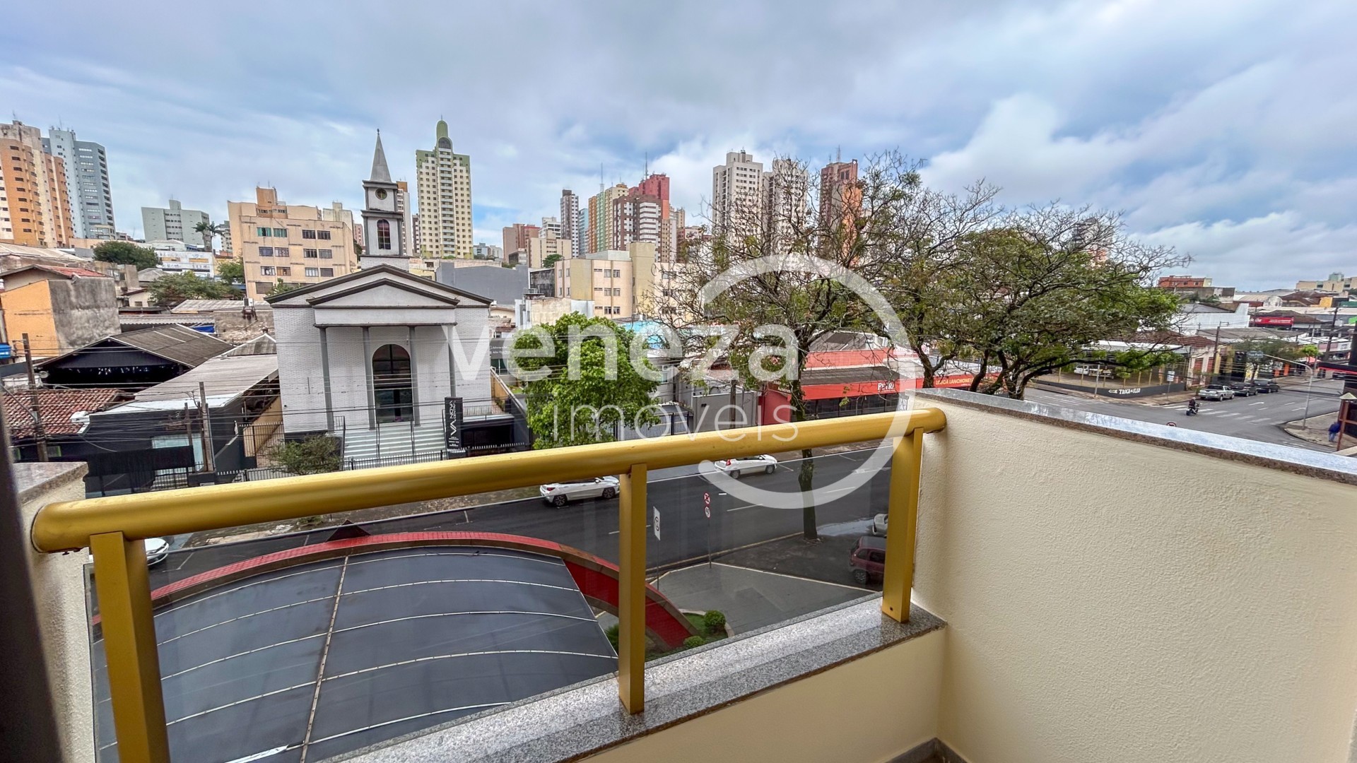 Apartamento para locação no bairro Centro de Londrina - Foto 4