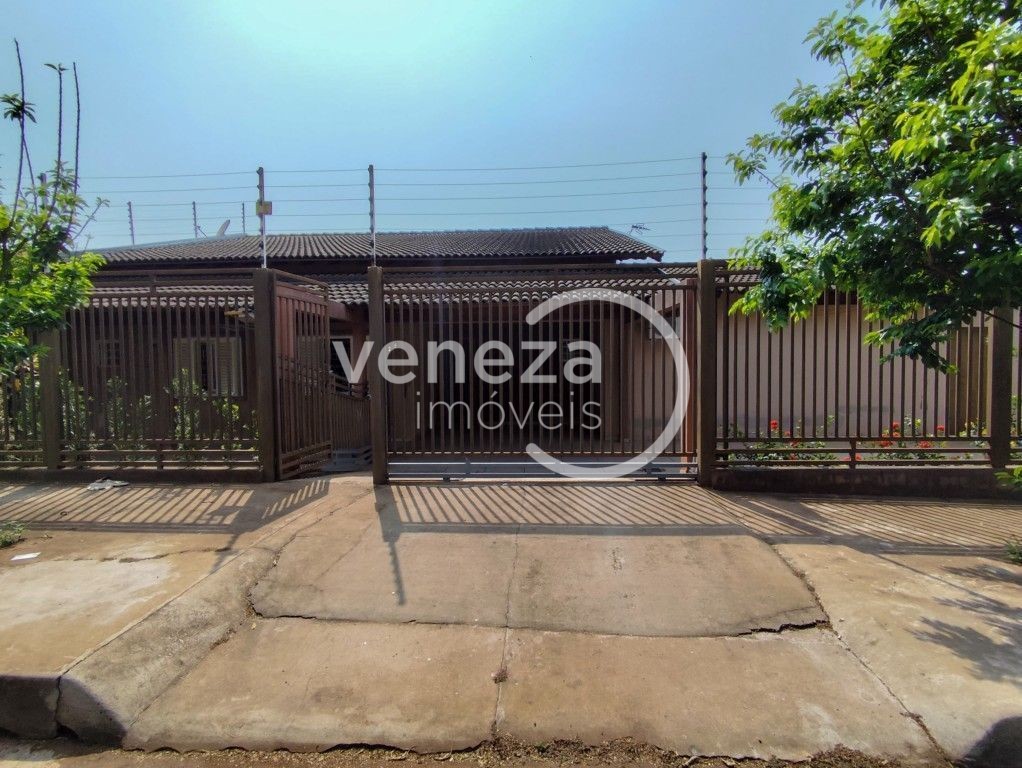 Casa Residencial para locacao no Sebastiao de Melo Cesar em Londrina com 82,2m² por R$ 3.500