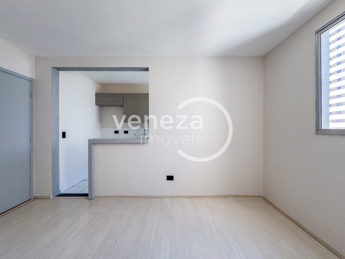 Apartamento para locação no bairro Gleba Palhano de Londrina - Foto 4