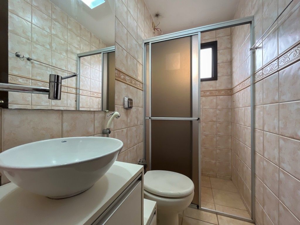 Apartamento para locação no bairro Centro de Londrina - Foto 6