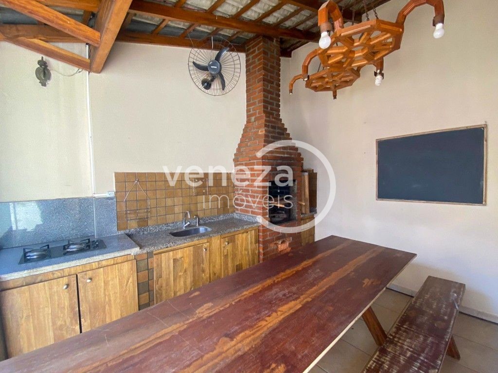 Casa Residencial para locação no bairro Jardim Taruma de Londrina - Foto 18
