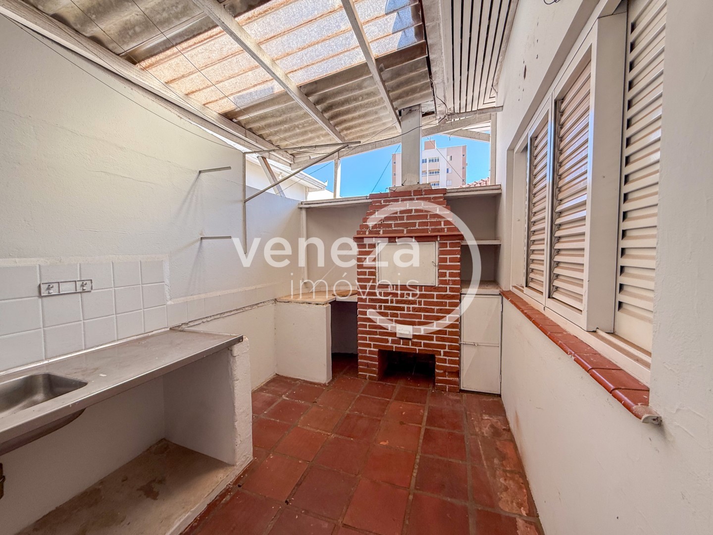 Casa Comercial para locação no bairro Aurora de Londrina - Foto 15