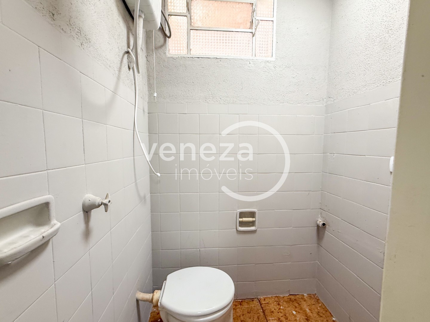 Casa Comercial para locação no bairro Aurora de Londrina - Foto 19