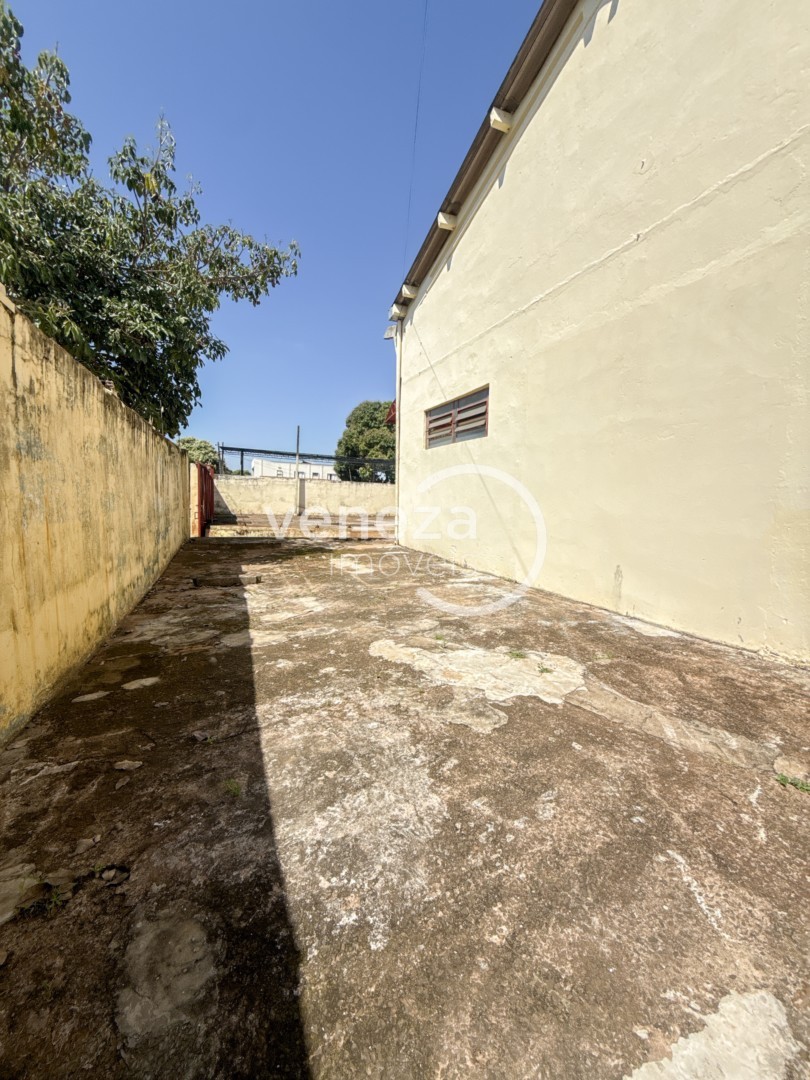 Barracão para locação no bairro Piza de Londrina - Foto 11