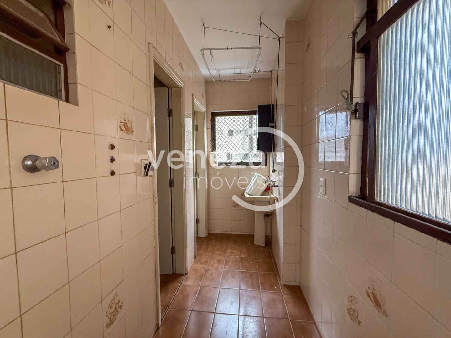 Apartamento para locação no bairro Centro de Londrina - Foto 13