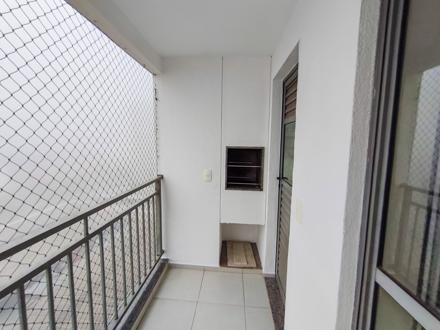 Apartamento para locação no bairro Vila Santa Terezinha de Londrina - Foto 7
