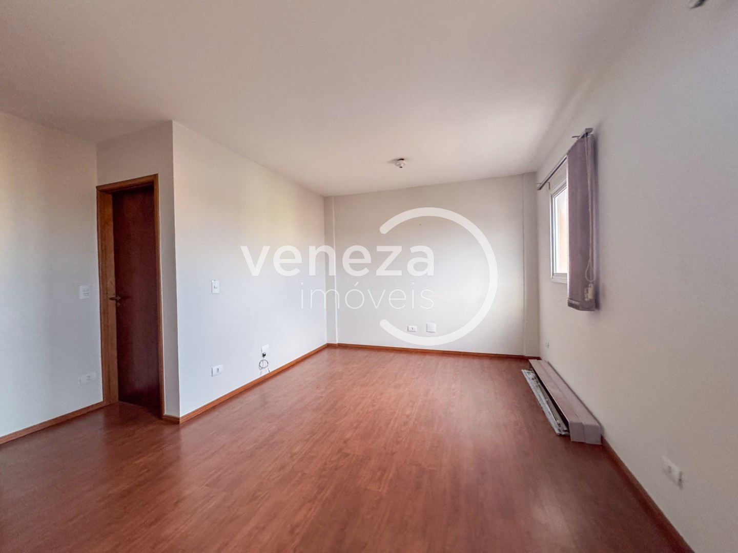 Apartamento para alugar em Centro, Londrina — Portal Chave Fácil