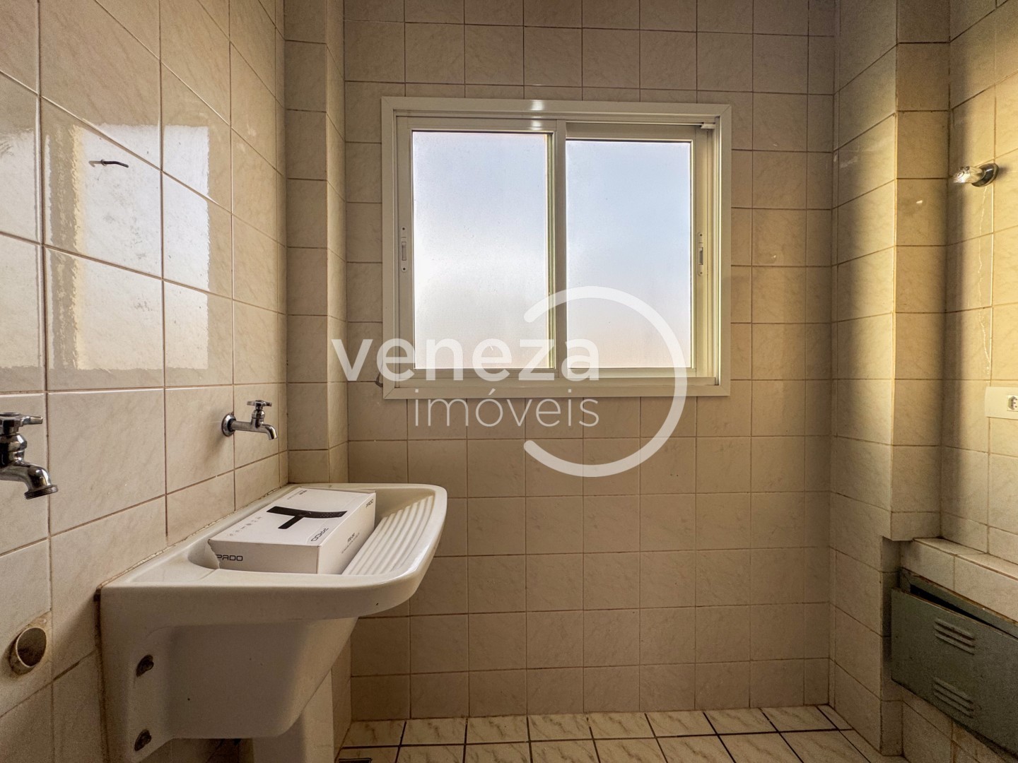 Apartamento para locação no bairro Centro de Londrina - Foto 28