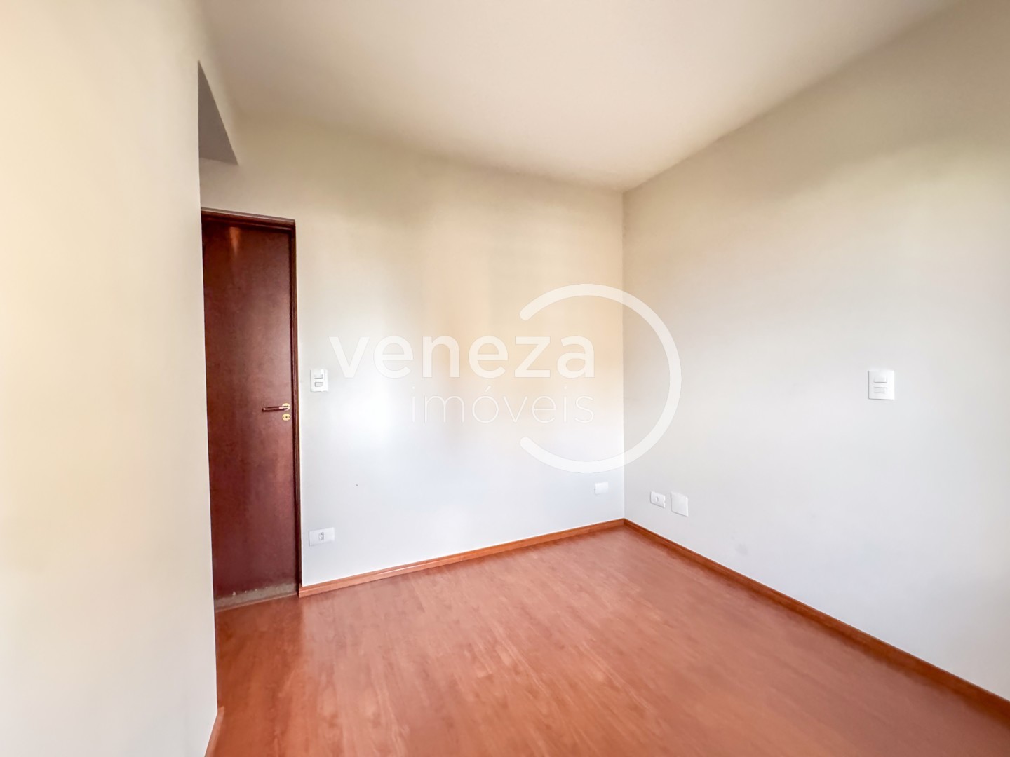 Apartamento para locação no bairro Centro de Londrina - Foto 16