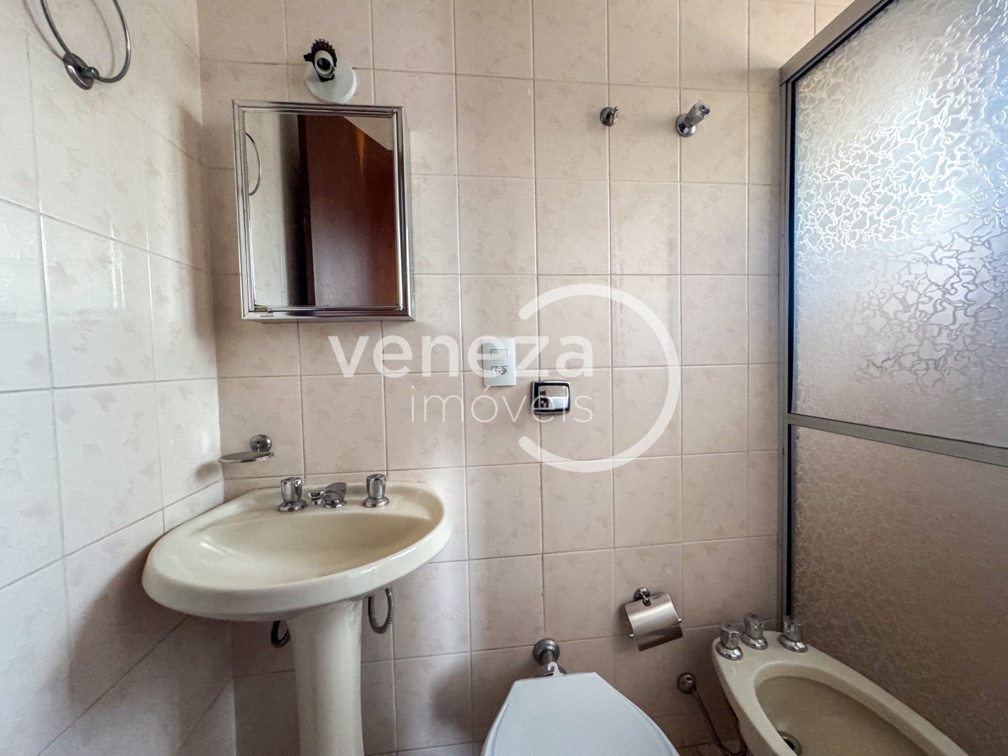 Apartamento para locação no bairro Centro de Londrina - Foto 21