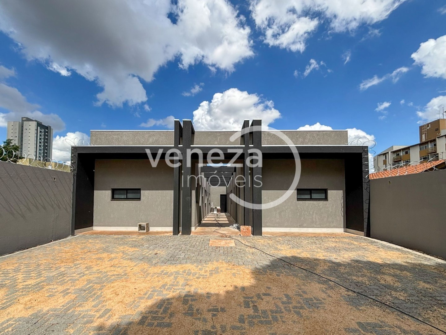 Apartamento para locacao no Jardim Higienopolis em Londrina com 21m² por R$ 1.700  - Foto 1