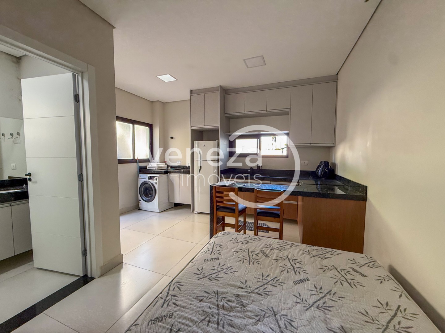 Apartamento para locação no bairro Jardim Higienopolis de Londrina - Foto 6