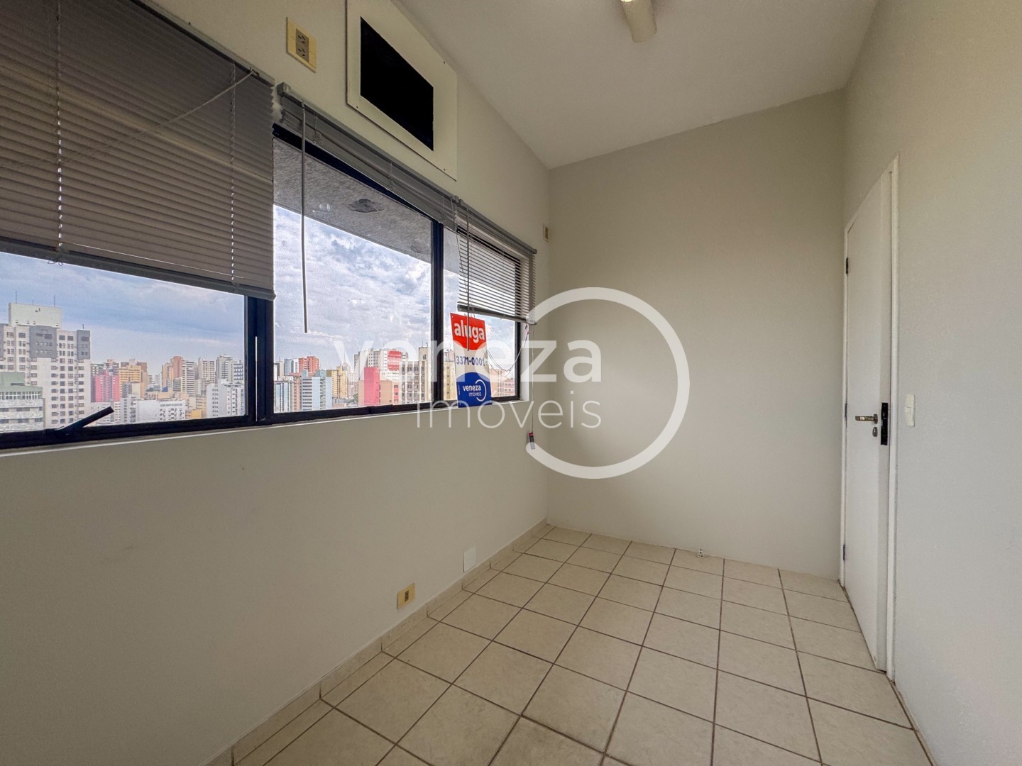 Sala para locação no bairro Centro de Londrina - Foto 12