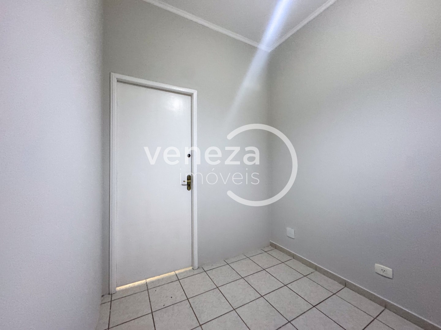 Sala para locação no bairro Centro de Londrina - Foto 14