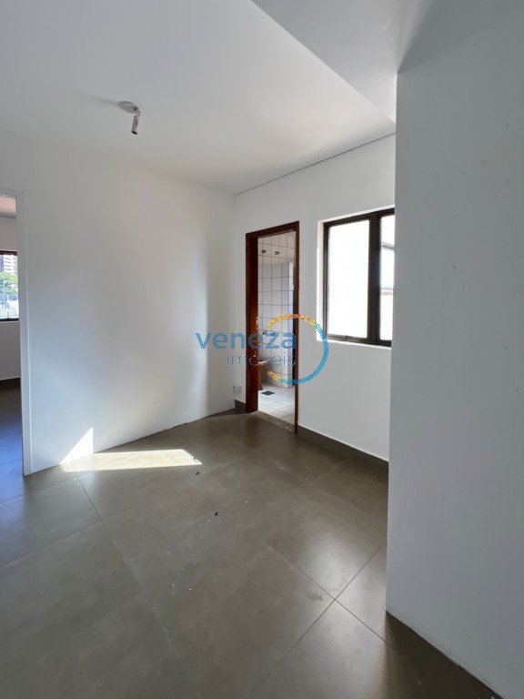 Sala para locacao no Centro em Londrina com 40m² por R$ 900,00