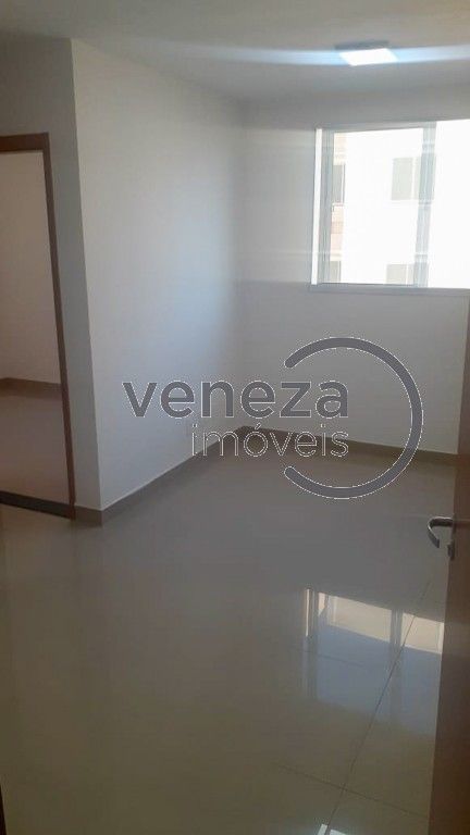 Apartamento para locacao no Acquaville em Londrina com 118,62m² por R$ 1.500,00