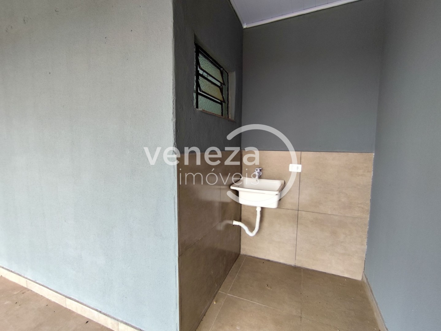 Casa Residencial para locação no bairro Violim de Londrina - Foto 13