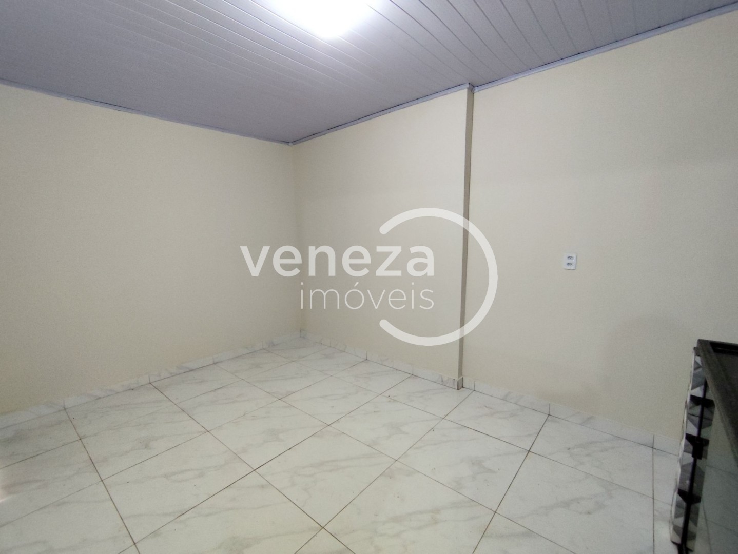 Casa Residencial para locação no bairro Violim de Londrina - Foto 12