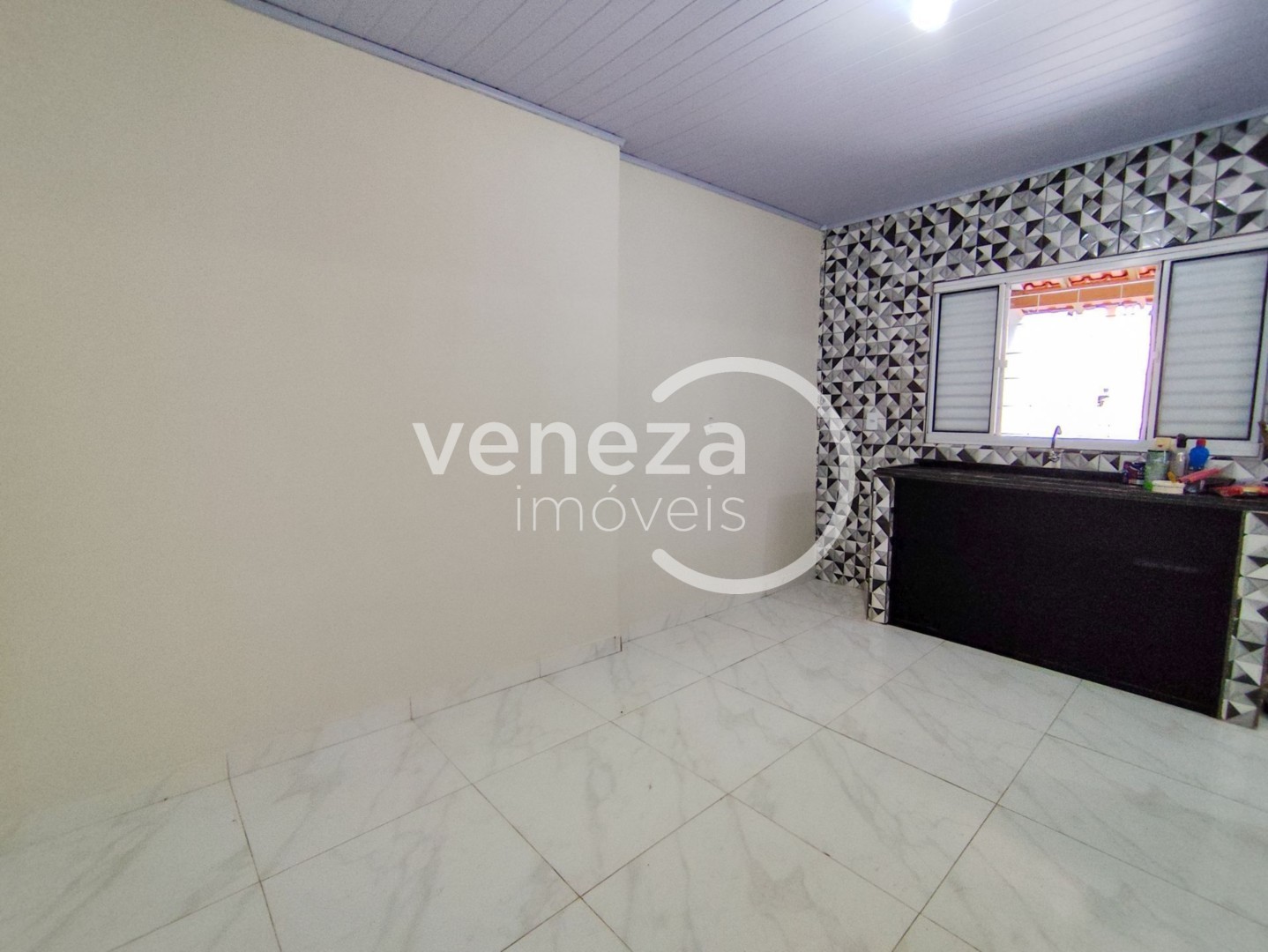 Casa Residencial para locação no bairro Violim de Londrina - Foto 10