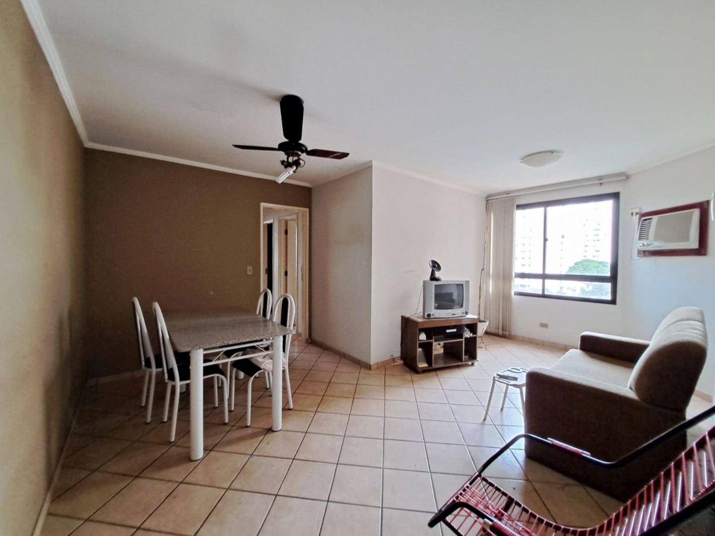 Apartamento para locacao no Centro em Londrina com 108m² por R$ 1.650