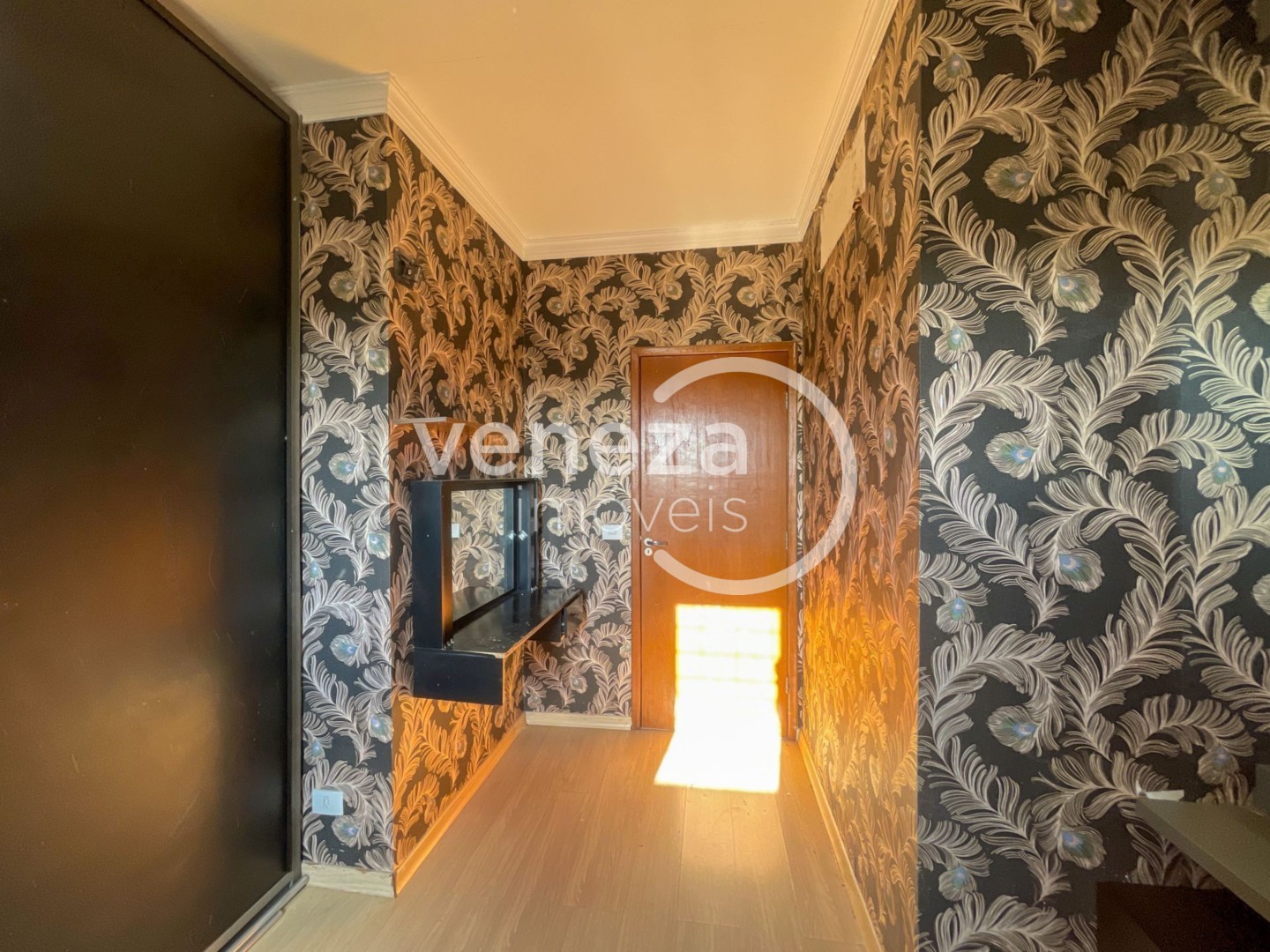 Casa Residencial para locação no bairro Jardim Continental de Londrina - Foto 9