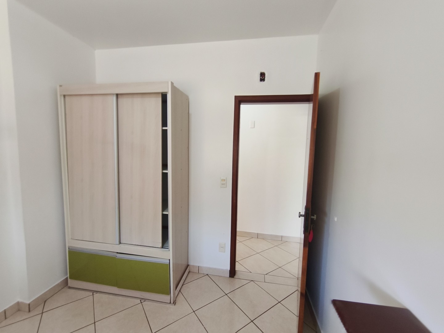 Casa Residencial para locação no bairro Industrial de Londrina - Foto 6