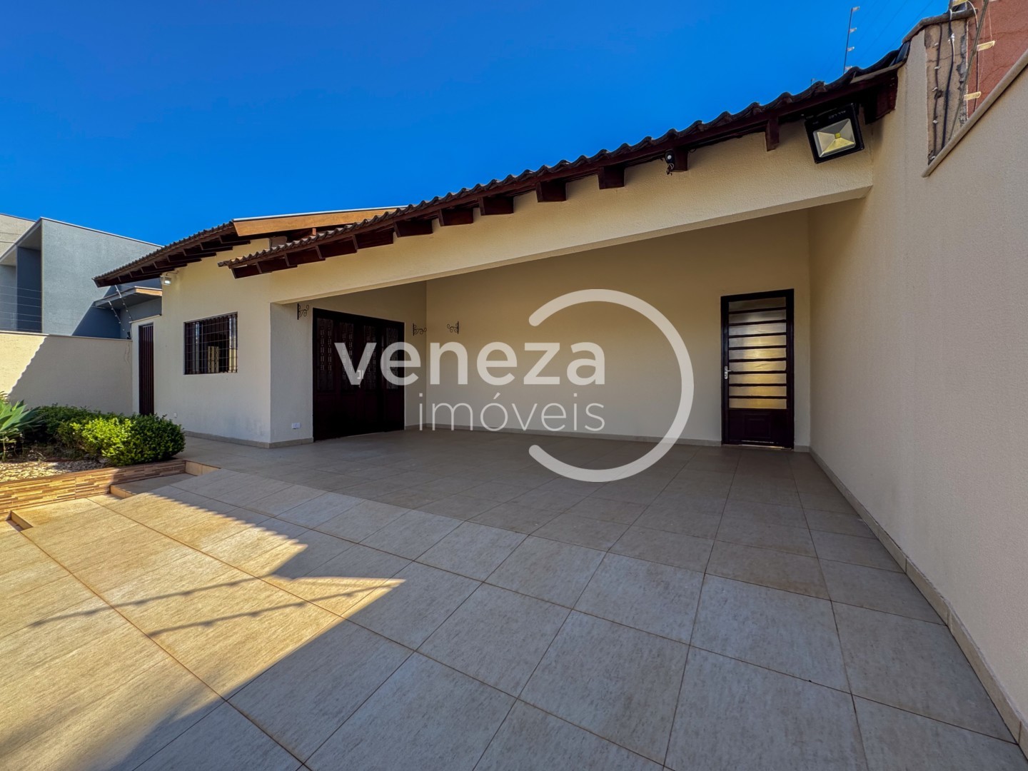 Casa Residencial para locacao no Portal de Versalhes em Londrina com 185m² por R$ 4.500