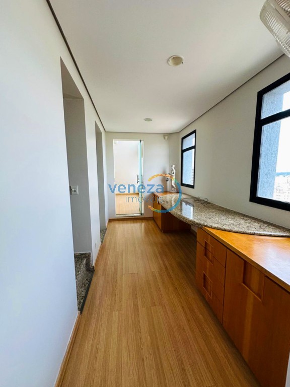 Sala para locação no bairro Centro de Londrina - Foto 9
